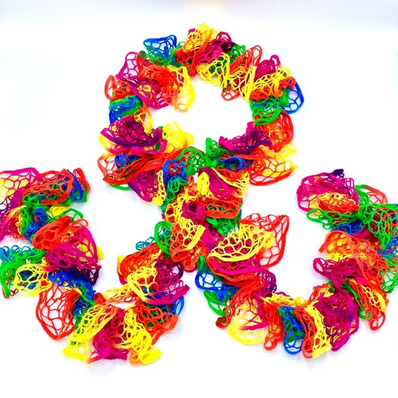 Vibrant Crochet Scarf - Picture 4 of 13